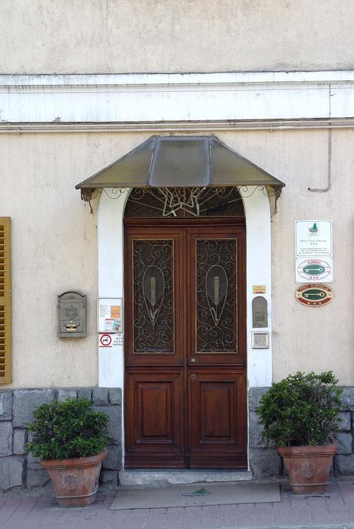 Hotel Pino Torinese المظهر الخارجي الصورة