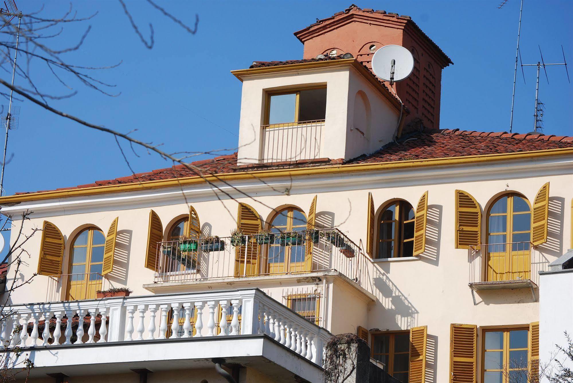 Hotel Pino Torinese المظهر الخارجي الصورة